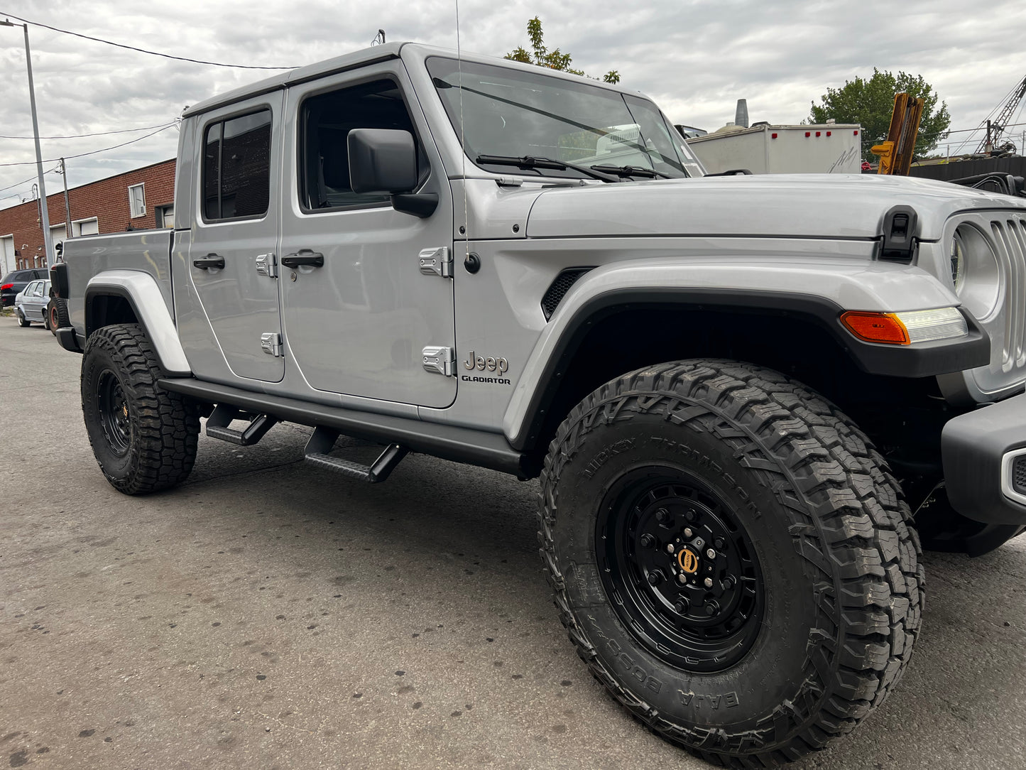 Kit de rehaussement 2.5'' avant 2'' arrière (lift kit) pour Gladiator