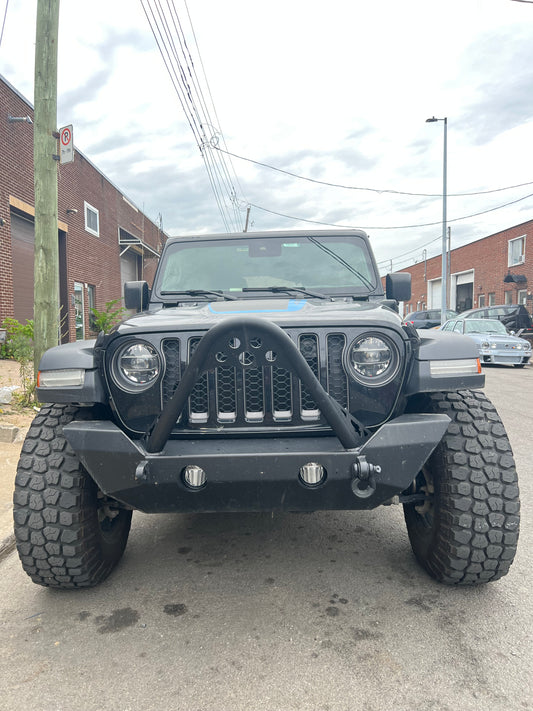 Front bumper stubby stinger